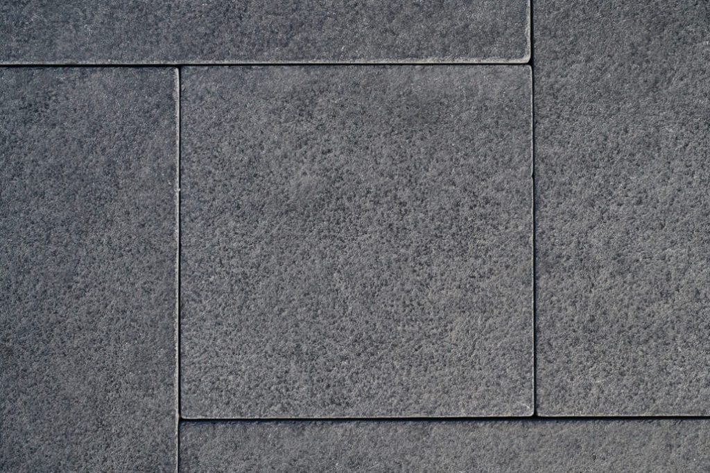 Midnight Limestone Rocks Limestone/Sandstone | Soil Toppers